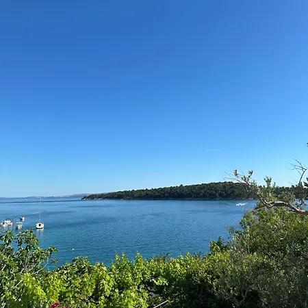 Sea View Macolic Palit