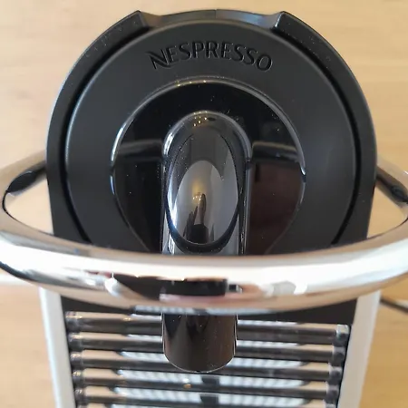 Sea View Macolic בית הארחה 3*